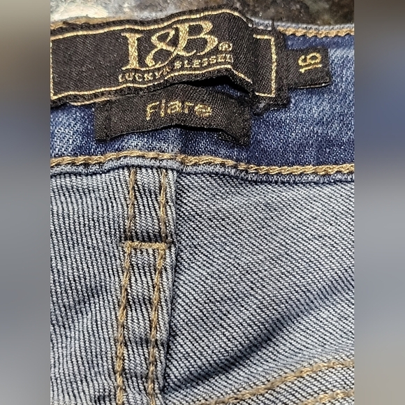 Lucky & Blessed Size 16 Medium Wash Sequin Flared Jeans - Picture 7 of 8